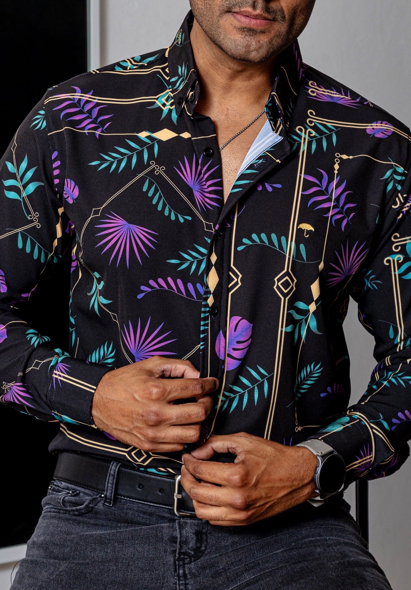 Camisa Casual Hombre Slim, Negra Hojas Moradas,verdes - Tiendas Platino Camisas Hombre 34 (S)