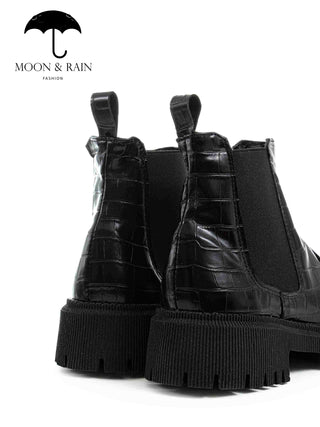 Botines para Dama Style Chelsea Boots Negras Charol Grabadas Coco.
