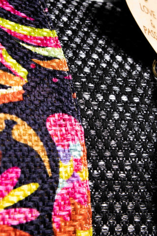 Bolso De Mano Para Mujer Artesanal Negro Textil Color Flor