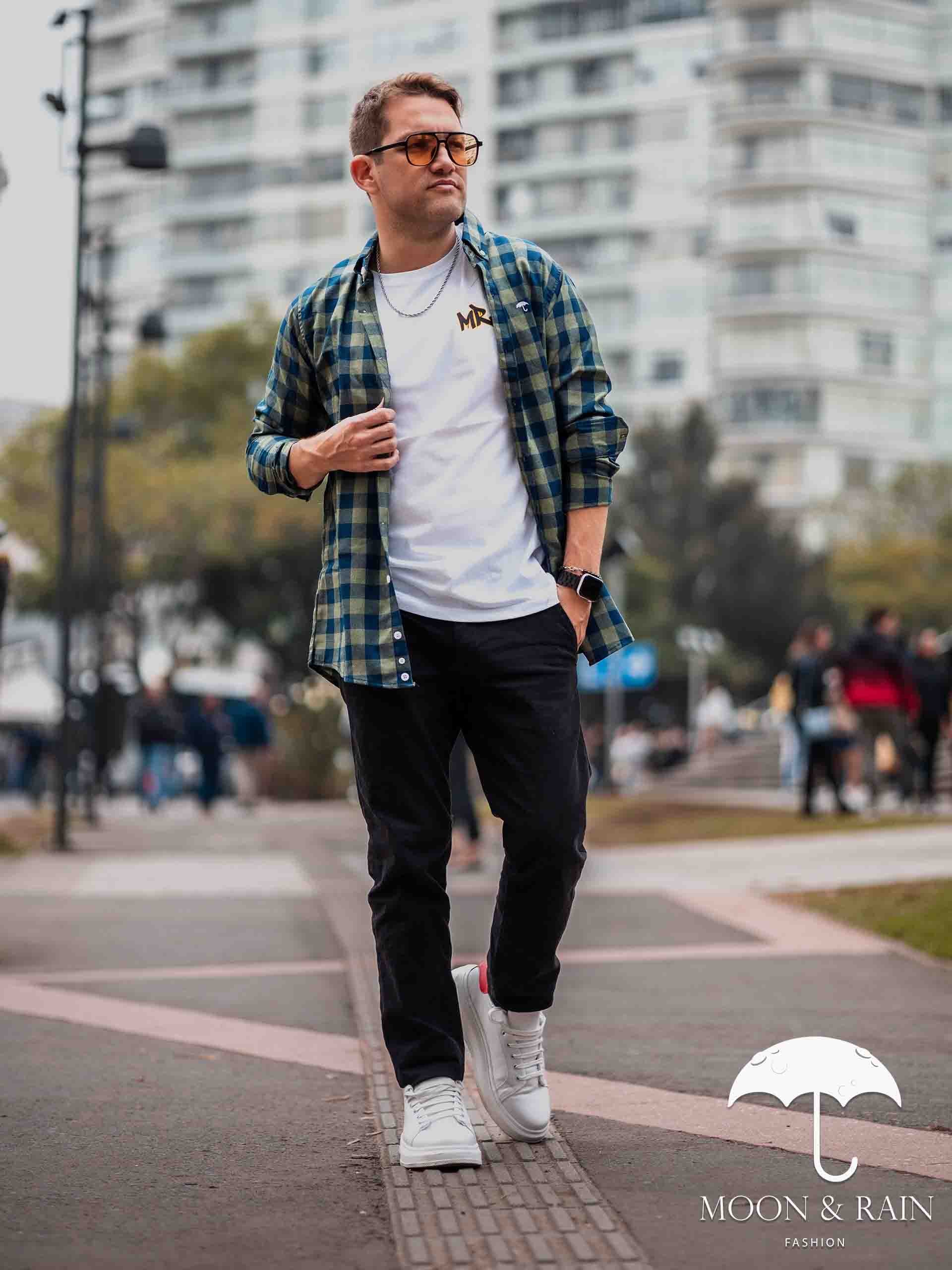 Playera Hombre Slim Fit Blanca Tigre Dorado - Tiendas Platino Playeras Hombre 34 (S)
