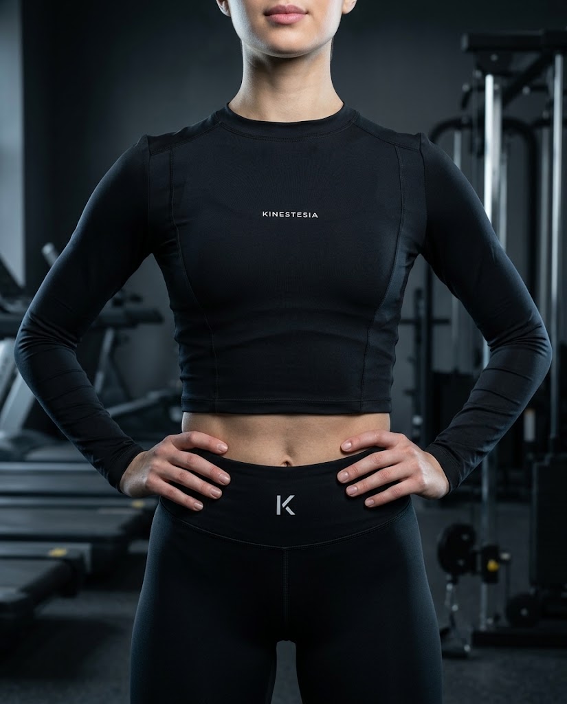 PLAYERA MANGA LARGA NEGRA PARA MUJER KINESTESIA