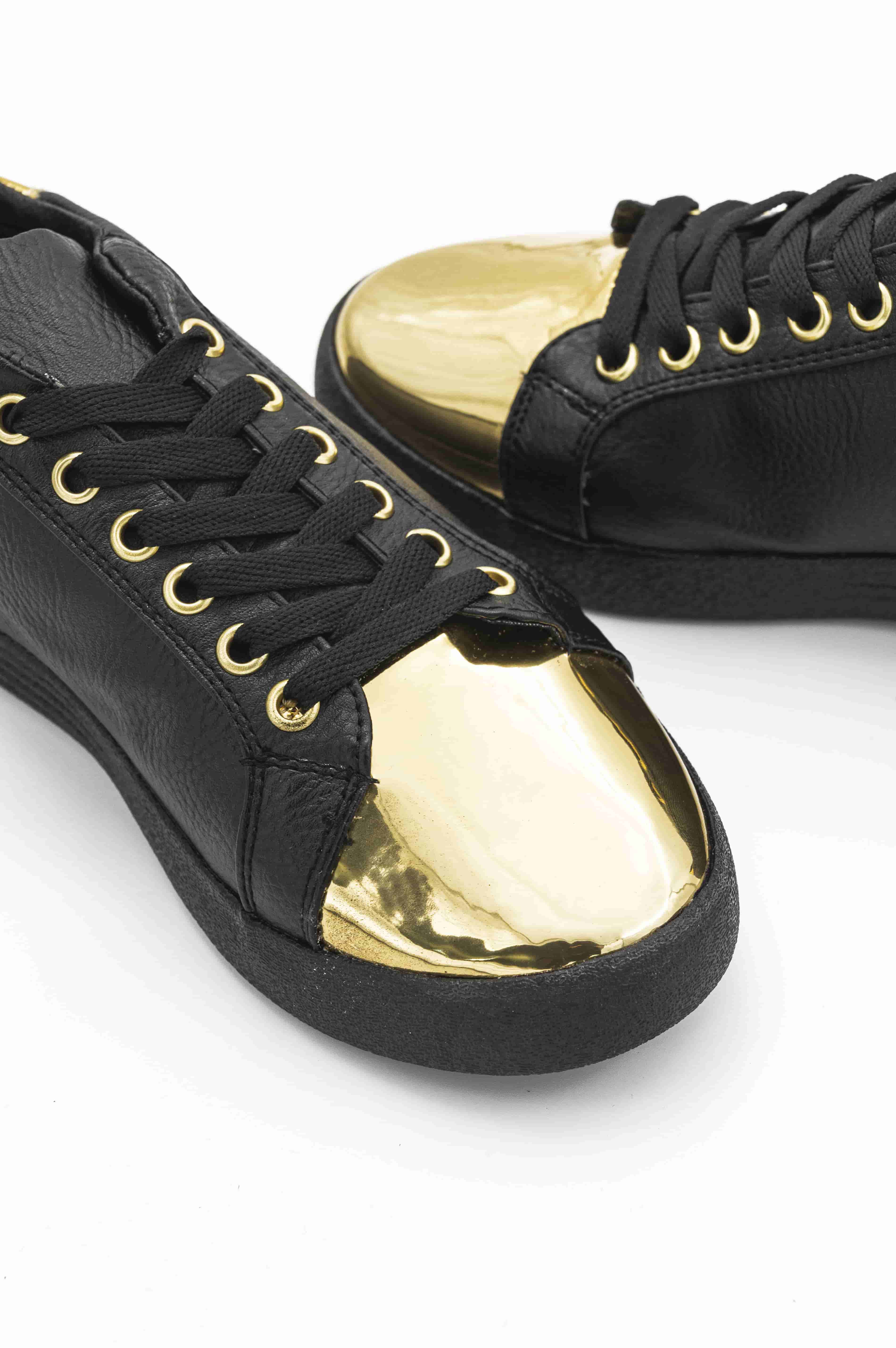 Tenis Unisex Negros Detalles Dorado