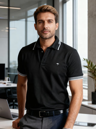 Playera Polo Hombre Slim Fit Negra Detalle Líneas Blancas
