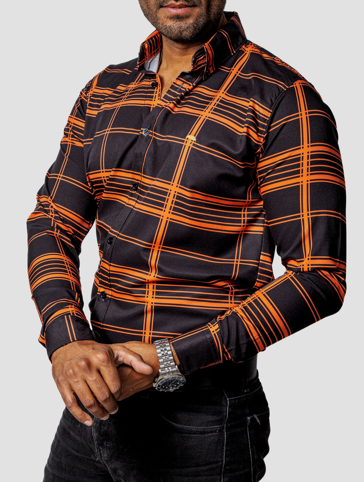 Camisa Casual Hombre, Negra Líneas Naranja - 34 (S)-Tiendas Platino