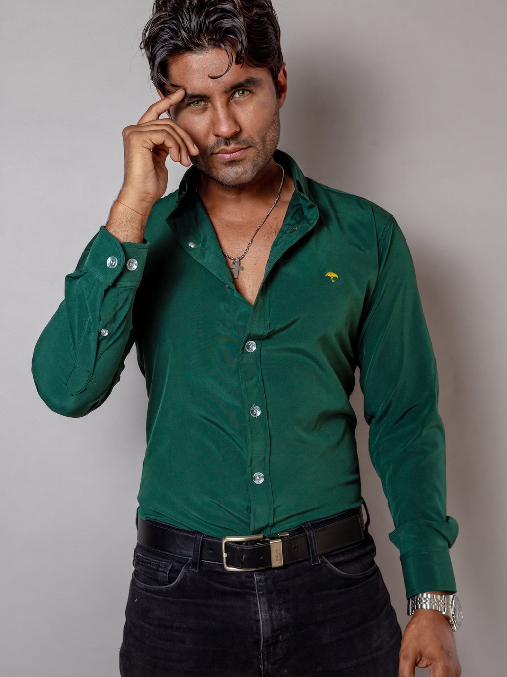 Camisa Hombre Casual Verde Oscuro Lisa