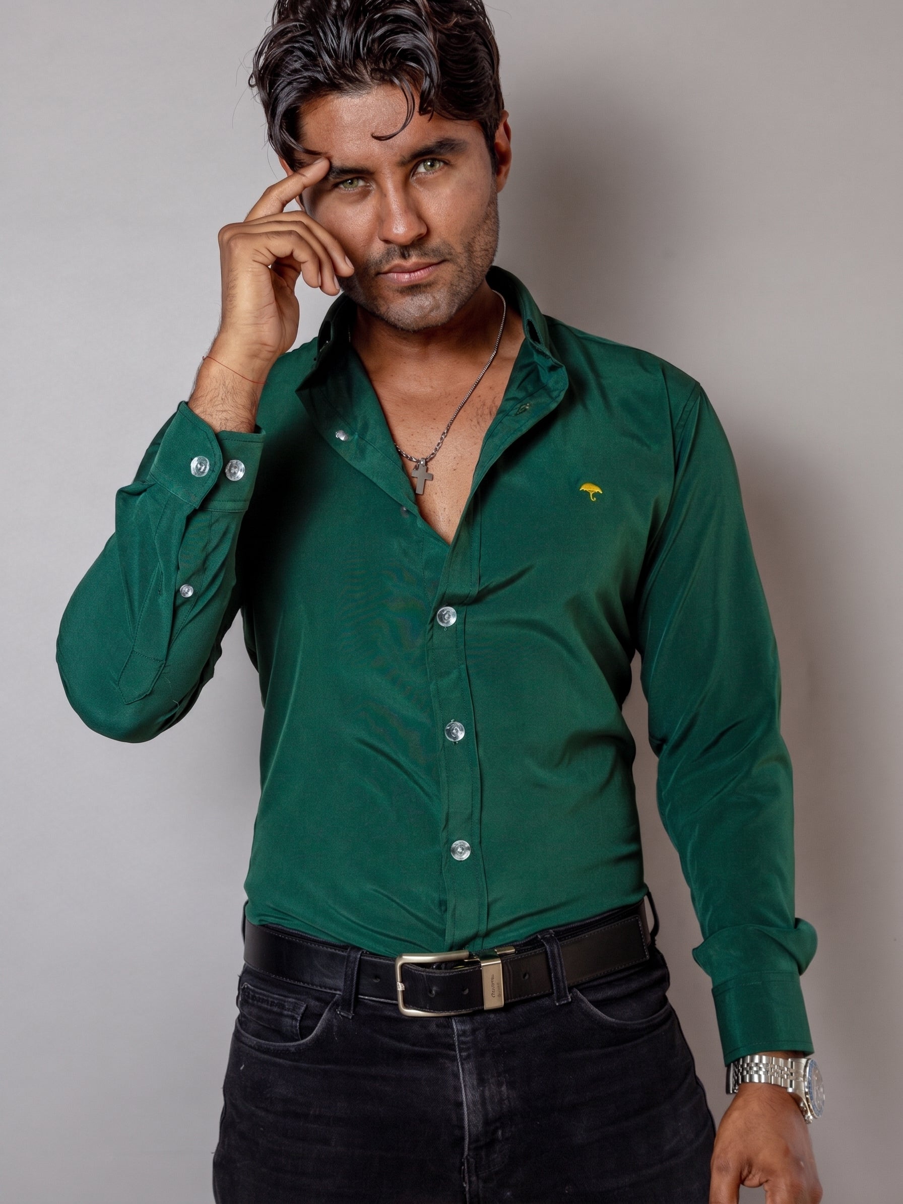 Camisa Hombre Casual Verde Oscuro Lisa
