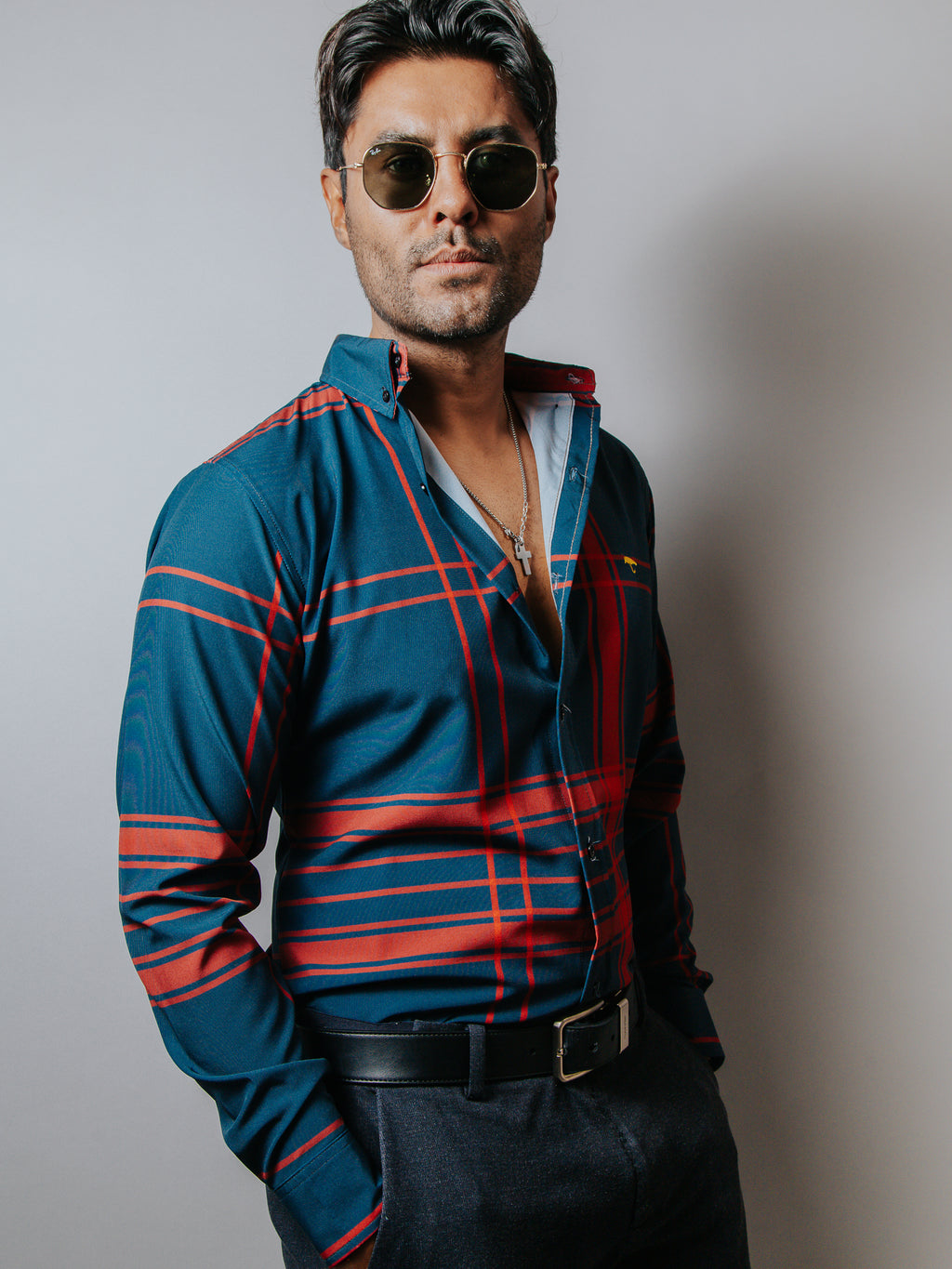 Camisa Hombre Casual Marino Rayas Rojas - 34 (S)-Tiendas Platino