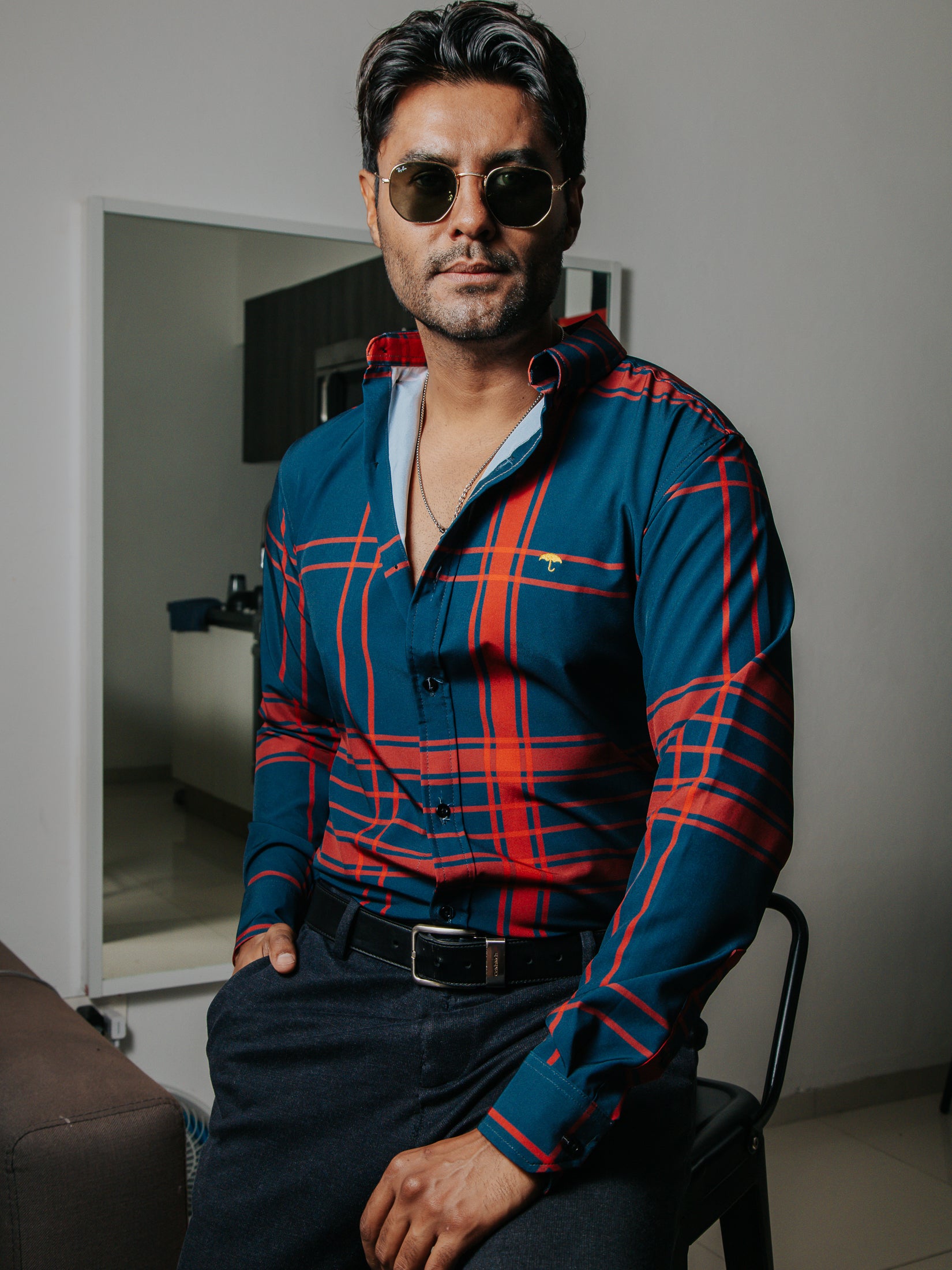 Camisa Hombre Casual Marino Rayas Rojas - 34 (S)-Tiendas Platino