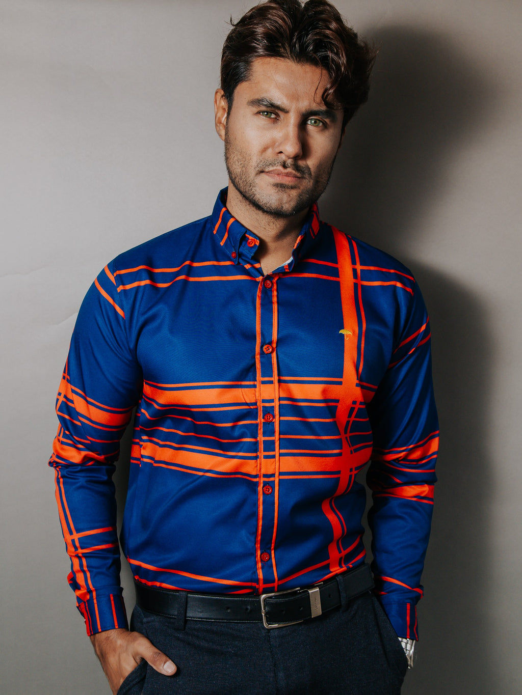 Camisa Hombre Casual Azul Rey Líneas Rojas