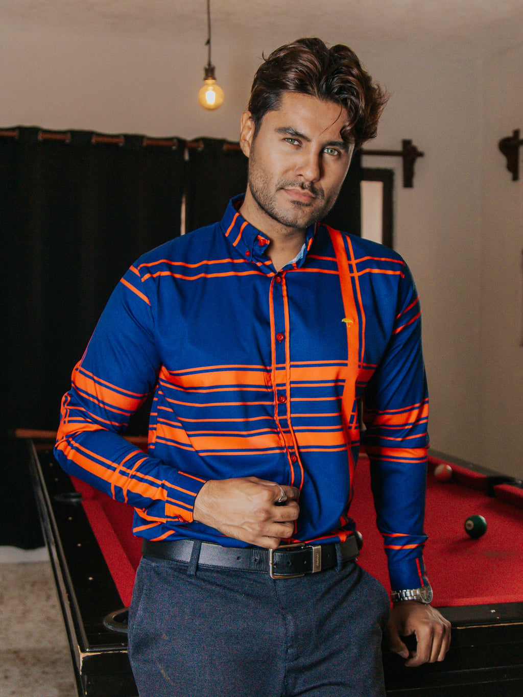 Camisa Hombre Casual Azul Rey Líneas Rojas