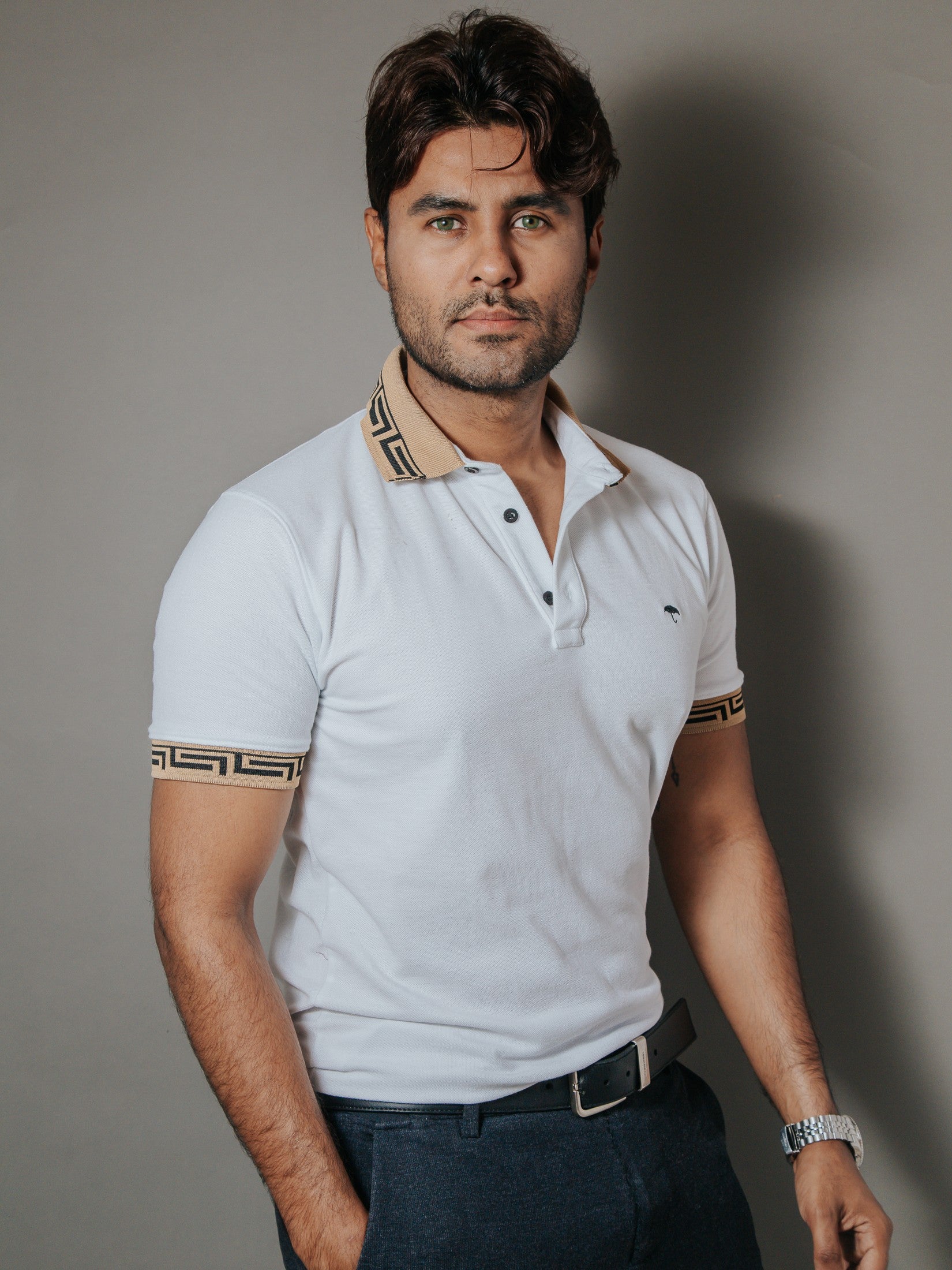 Playera Polo Hombre Slim Fit Blanca Detalle Beige