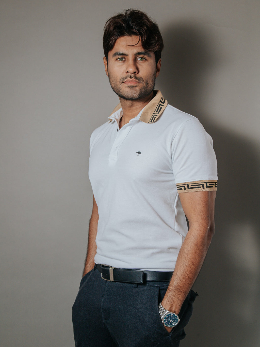 Playera Polo Hombre Slim Fit Blanca Detalle Beige