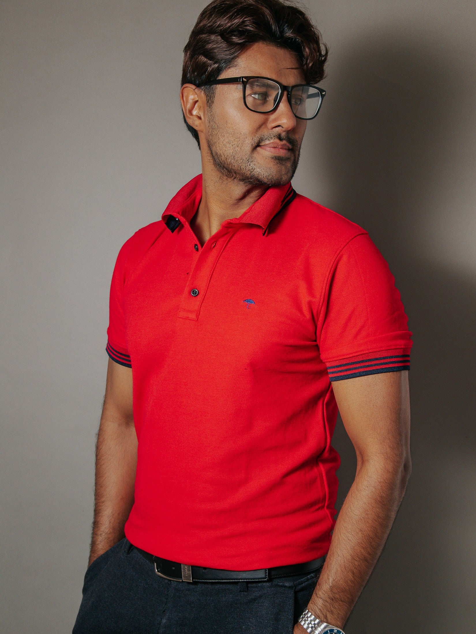 Playera Polo Hombre Slim Fit Rojo Detalle Azul Marino