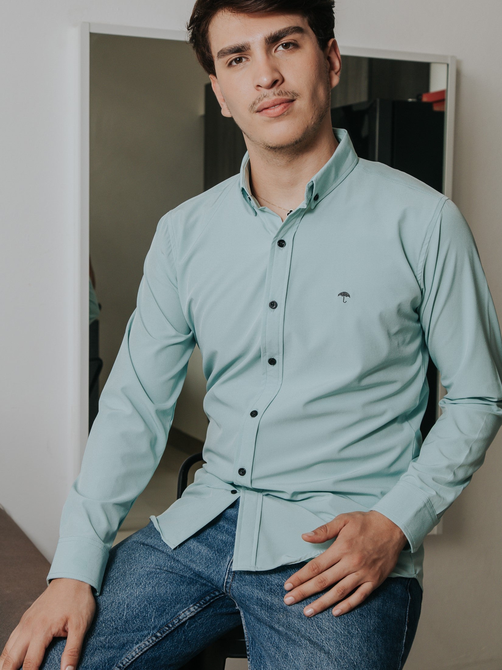 Camisa Hombre Casual Slim Fit Azul Menta Lisa - 34 (S)-Tiendas Platino