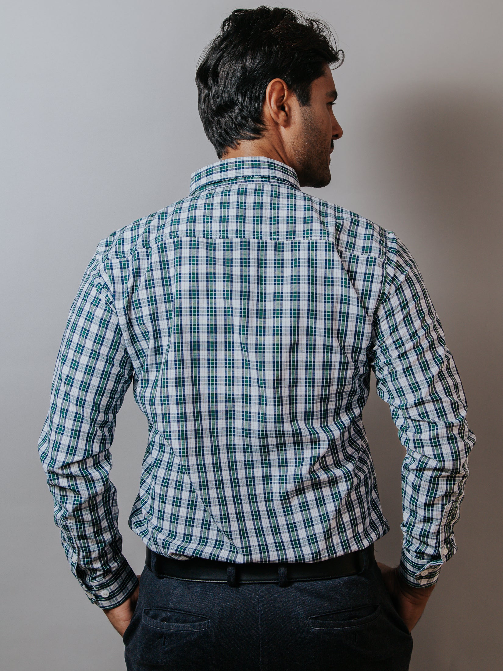 Camisa Hombre Casual Blanca Cuadros Verde y Azul Marino