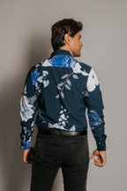 Camisa Hombre Casual Negra Rosas Moradas y Blancas