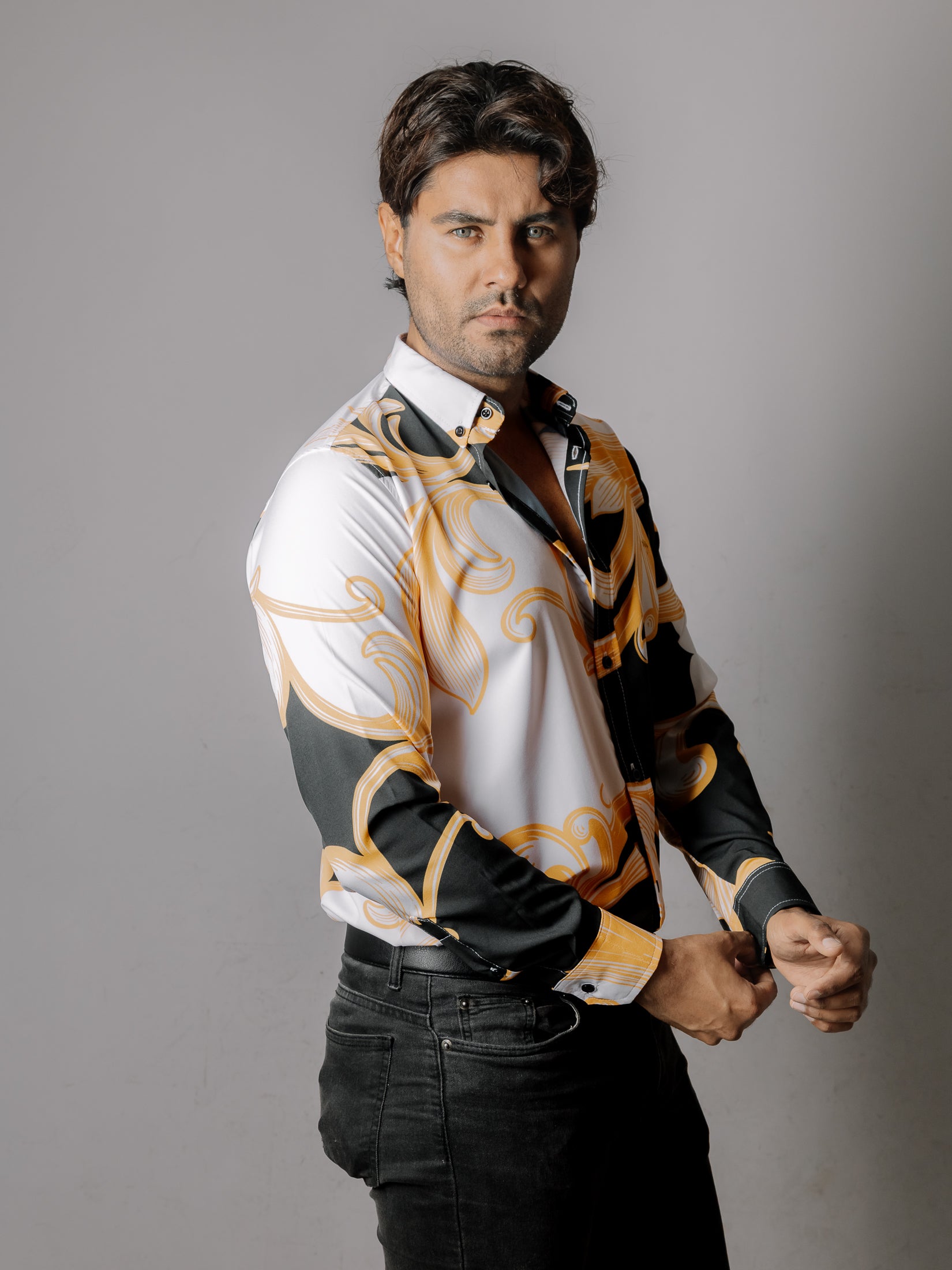 Camisa Hombre Casual Negra Floral Dorado Blanco