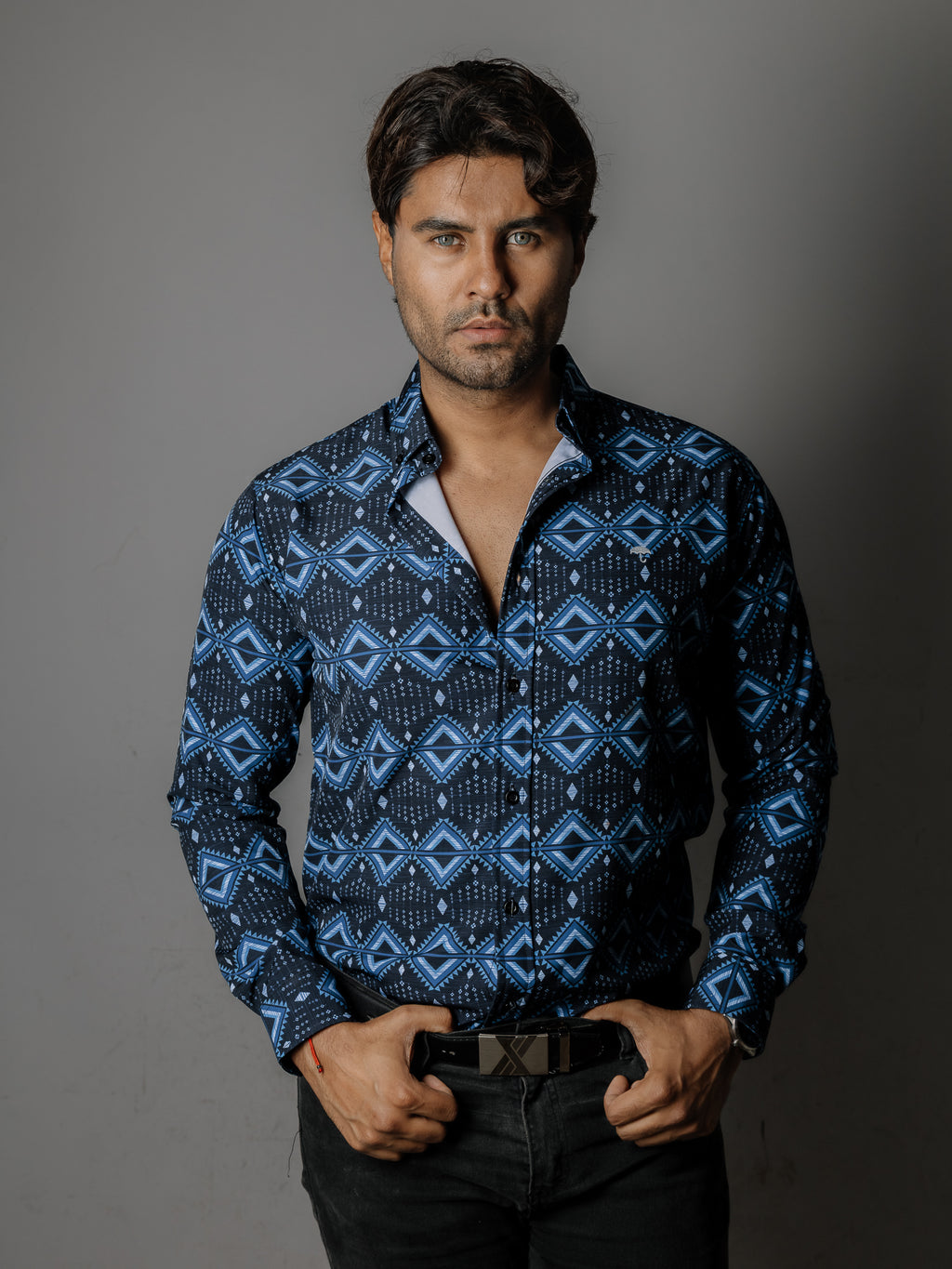Camisa Hombre Azul Marino Detalles Azul Blanco