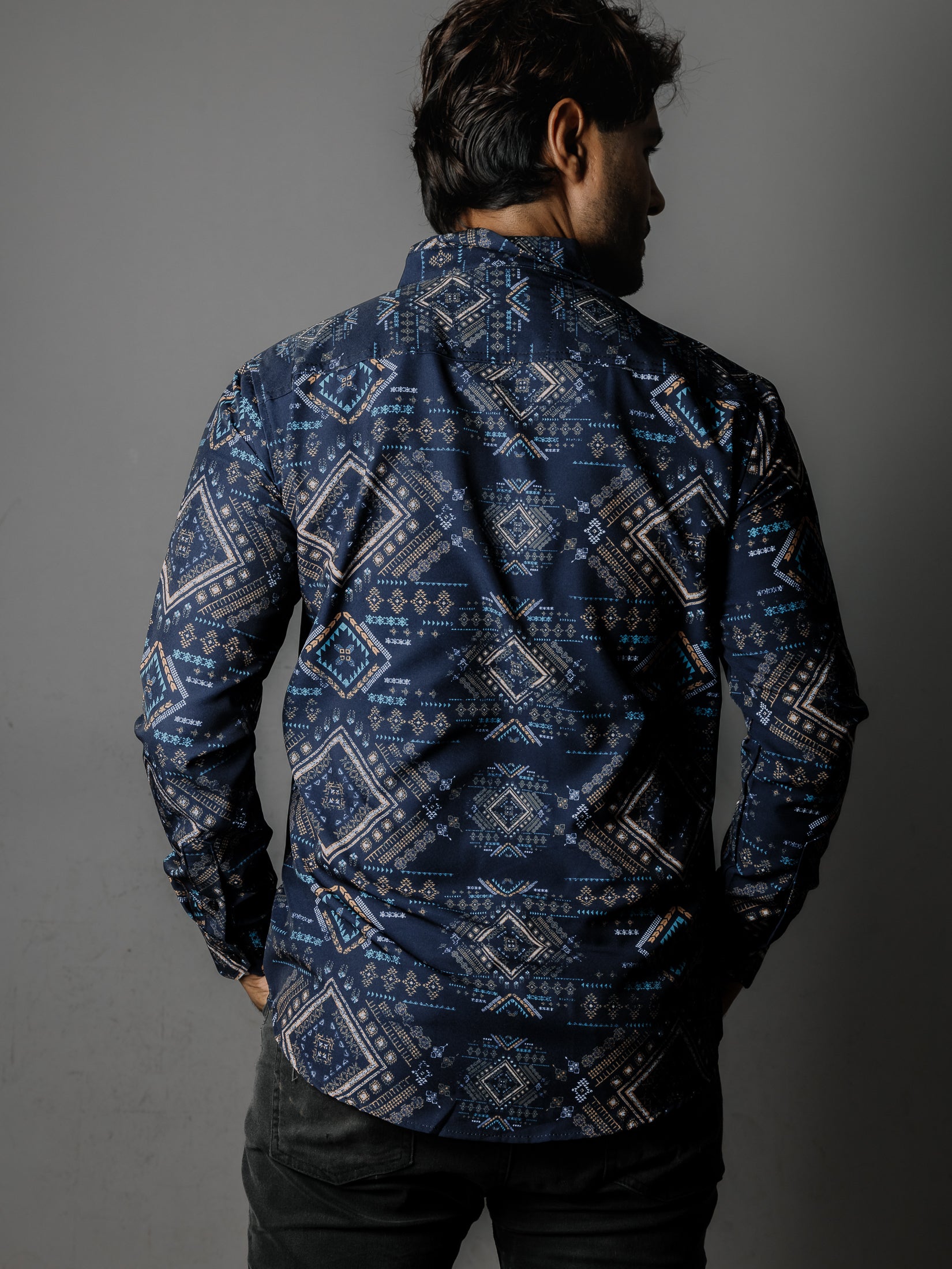 Camisa Hombre Azul Marino Detalles Azul Blanco Beige