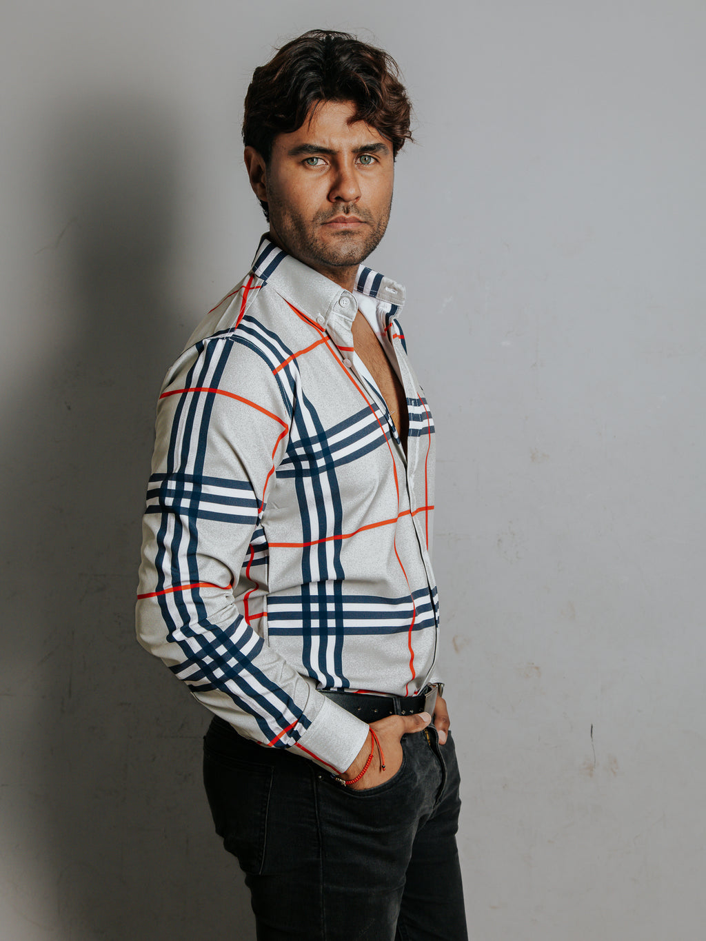 Camisa Hombre Casual Gris Cuadro Blanco y Azul Línea Naranja