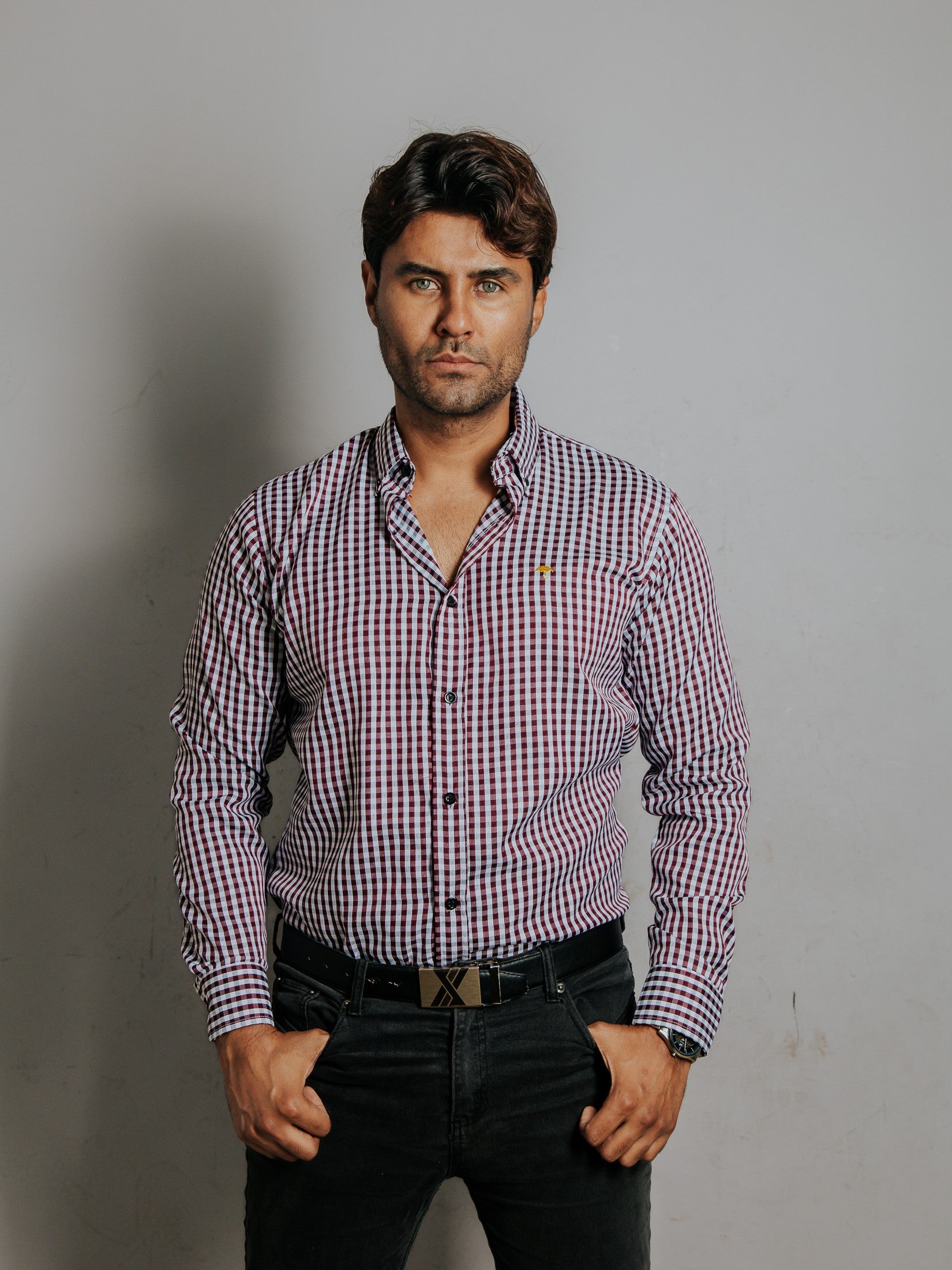 Camisa Hombre Casual Cuadros Vino y Blanco