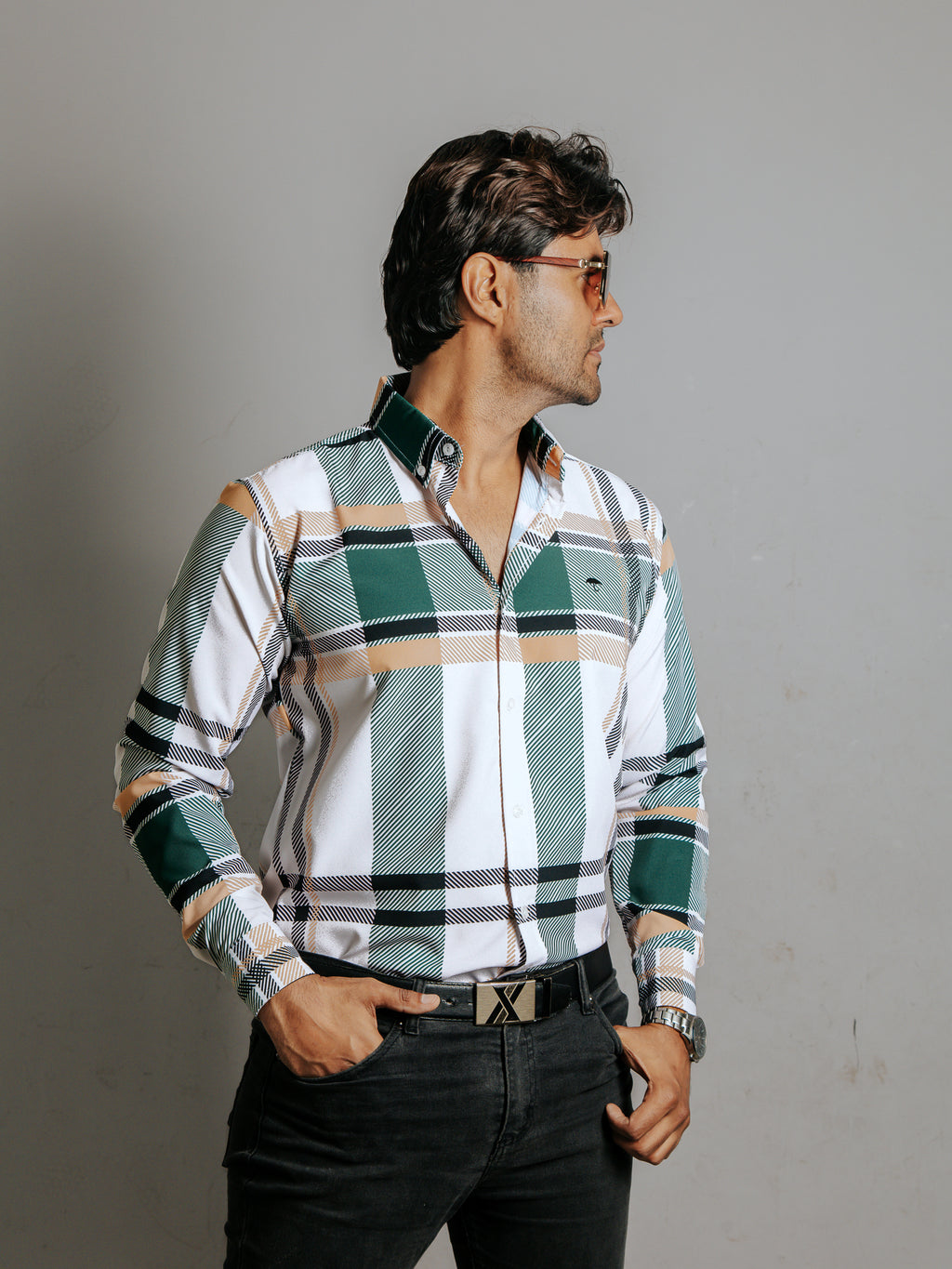 Camisa Hombre Casual Blanca Líneas Verde y Amarilla
