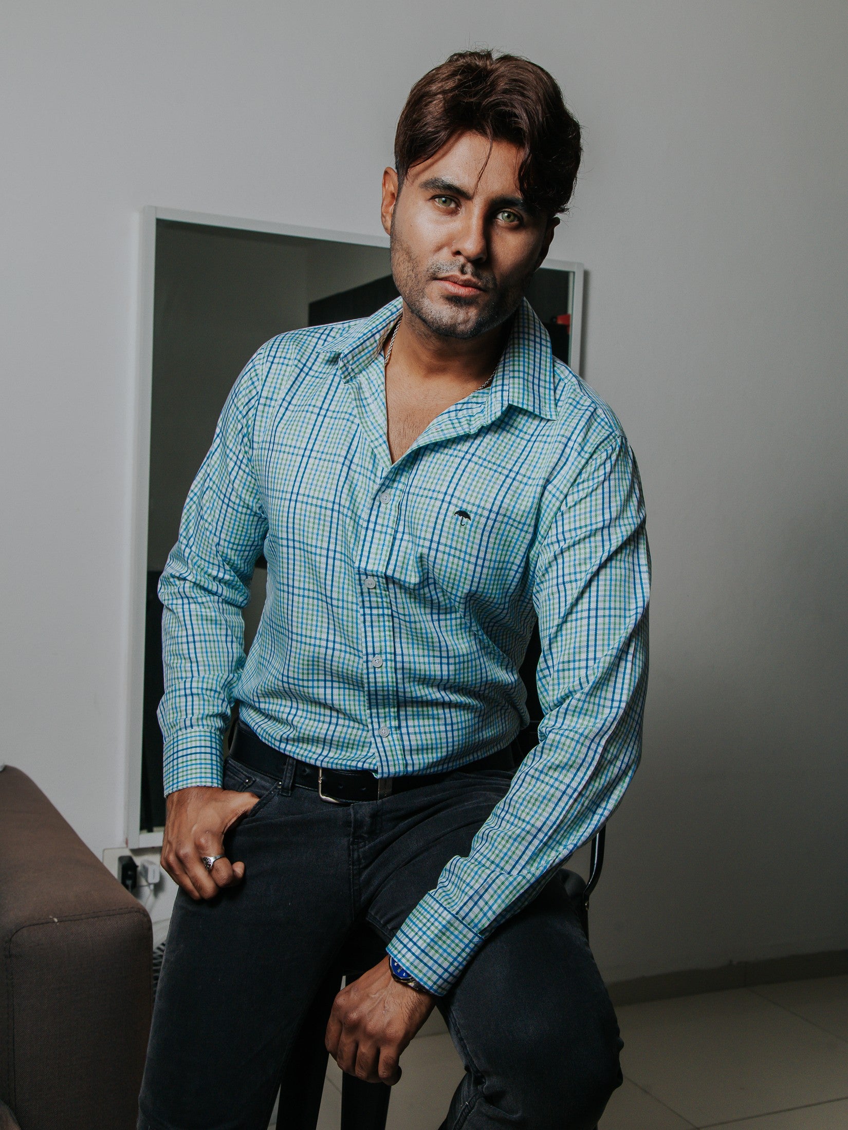 Camisa Hombre Casual Blanca Cuadros Verde y Azul