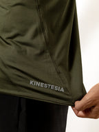Playera Sin Mangas Verde Militar Para Hombre Basic Kinestesia
