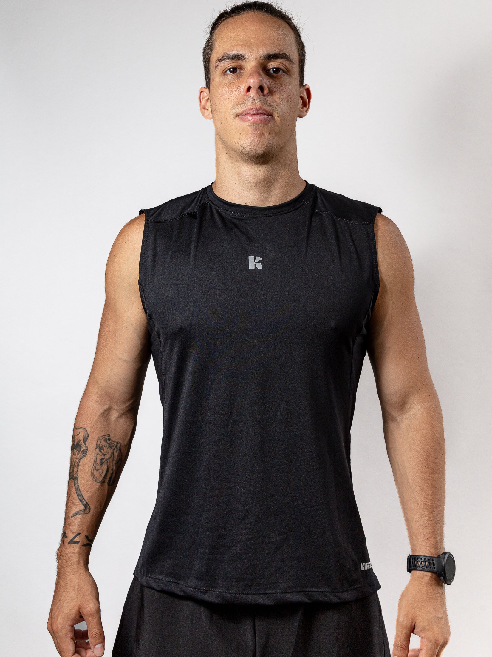 Playera Sin Mangas Negra Para Hombre Basic Kinestesia