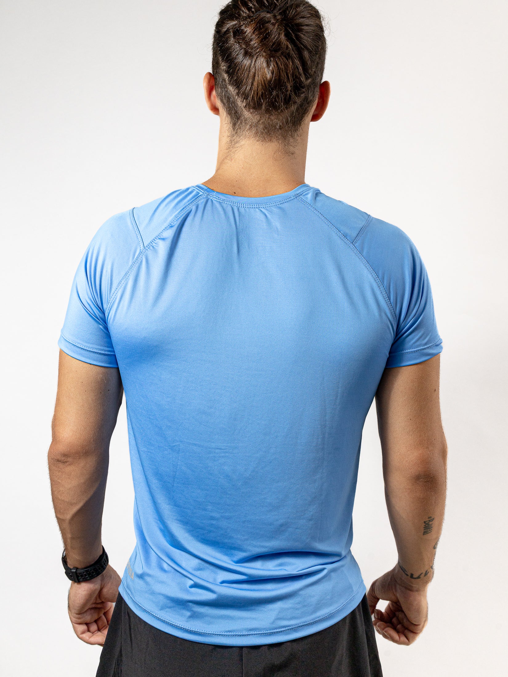Playera Manga Corta Azul Cyan Para Hombre Basic Kinestesia - Tiendas Platino Playeras Hombre S