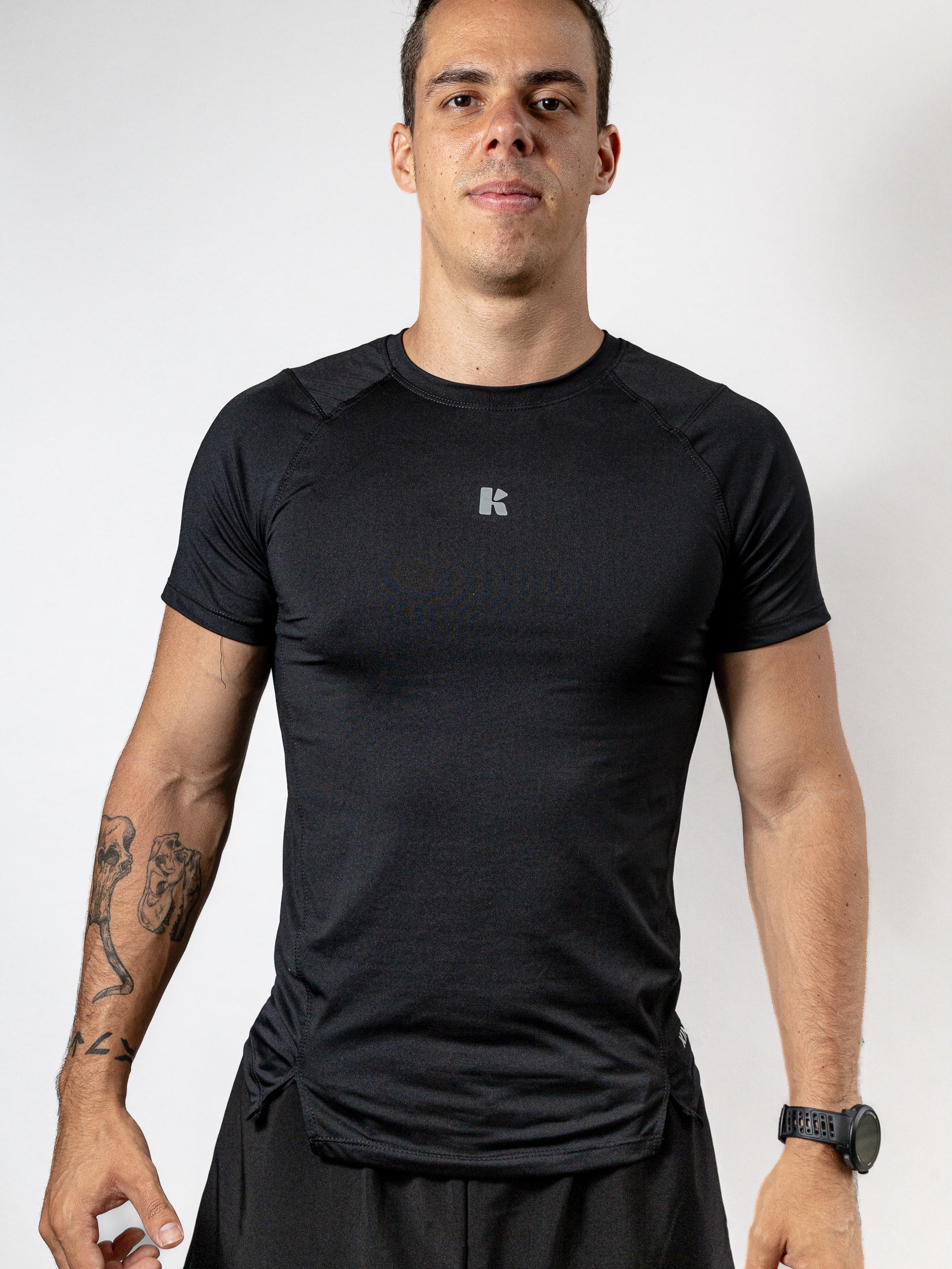 Playera Manga Corta Negra Para Hombre Basic Kinestesia