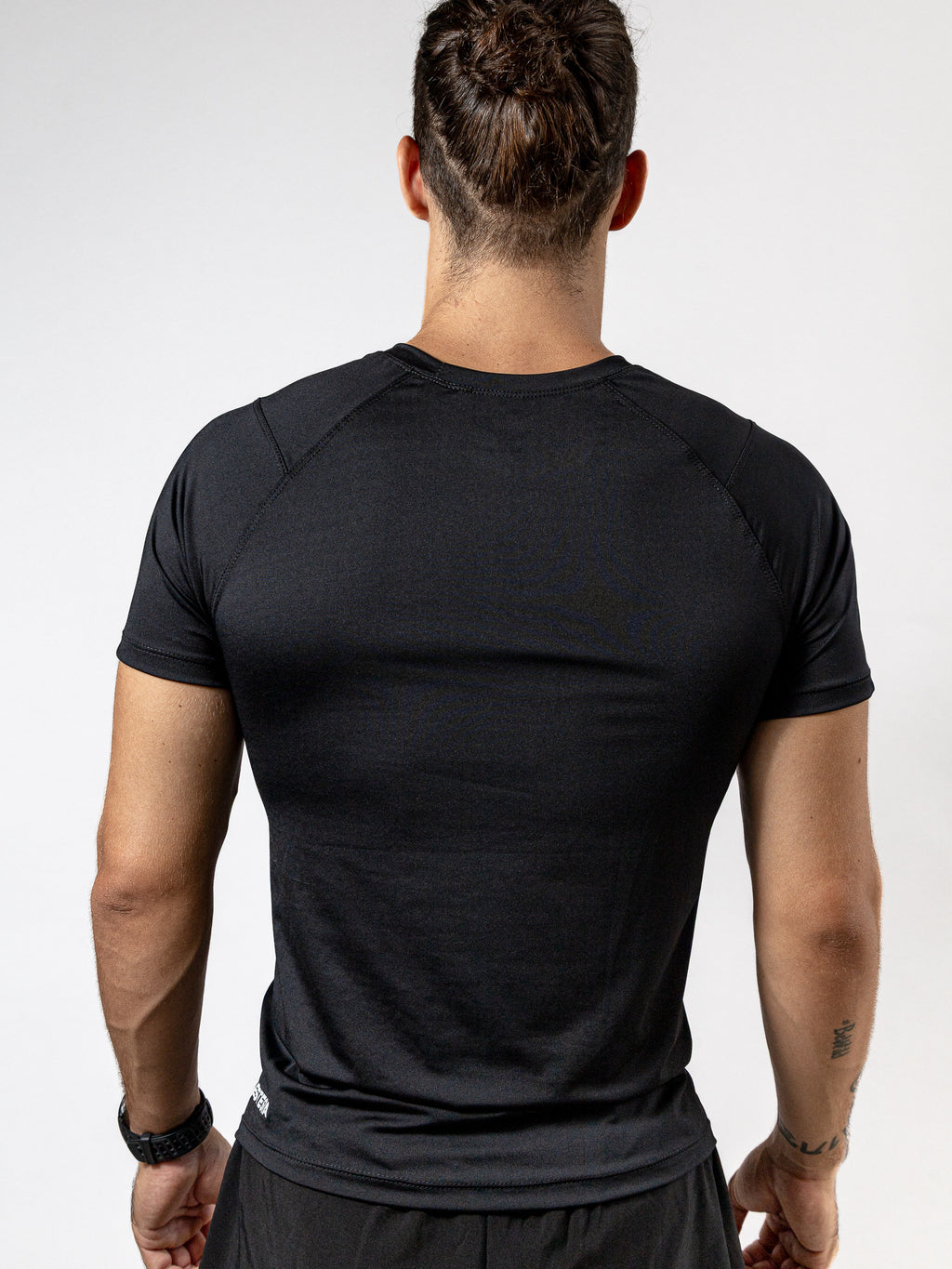 Playera Manga Corta Negra Para Hombre Basic Kinestesia