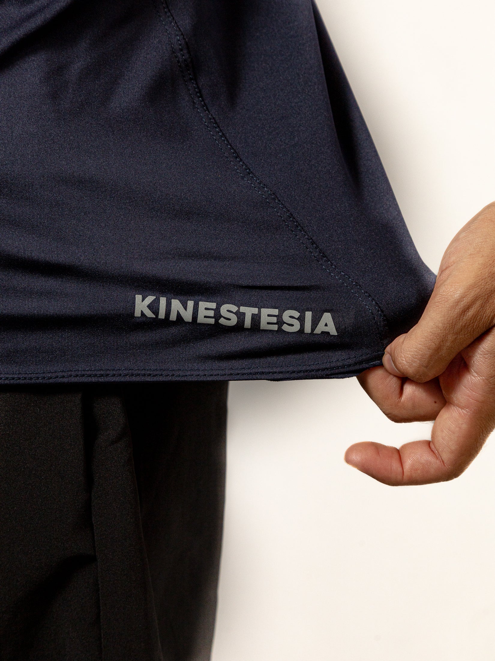 Playera Sin Mangas Azul Marino Para Hombre Basic Kinestesia