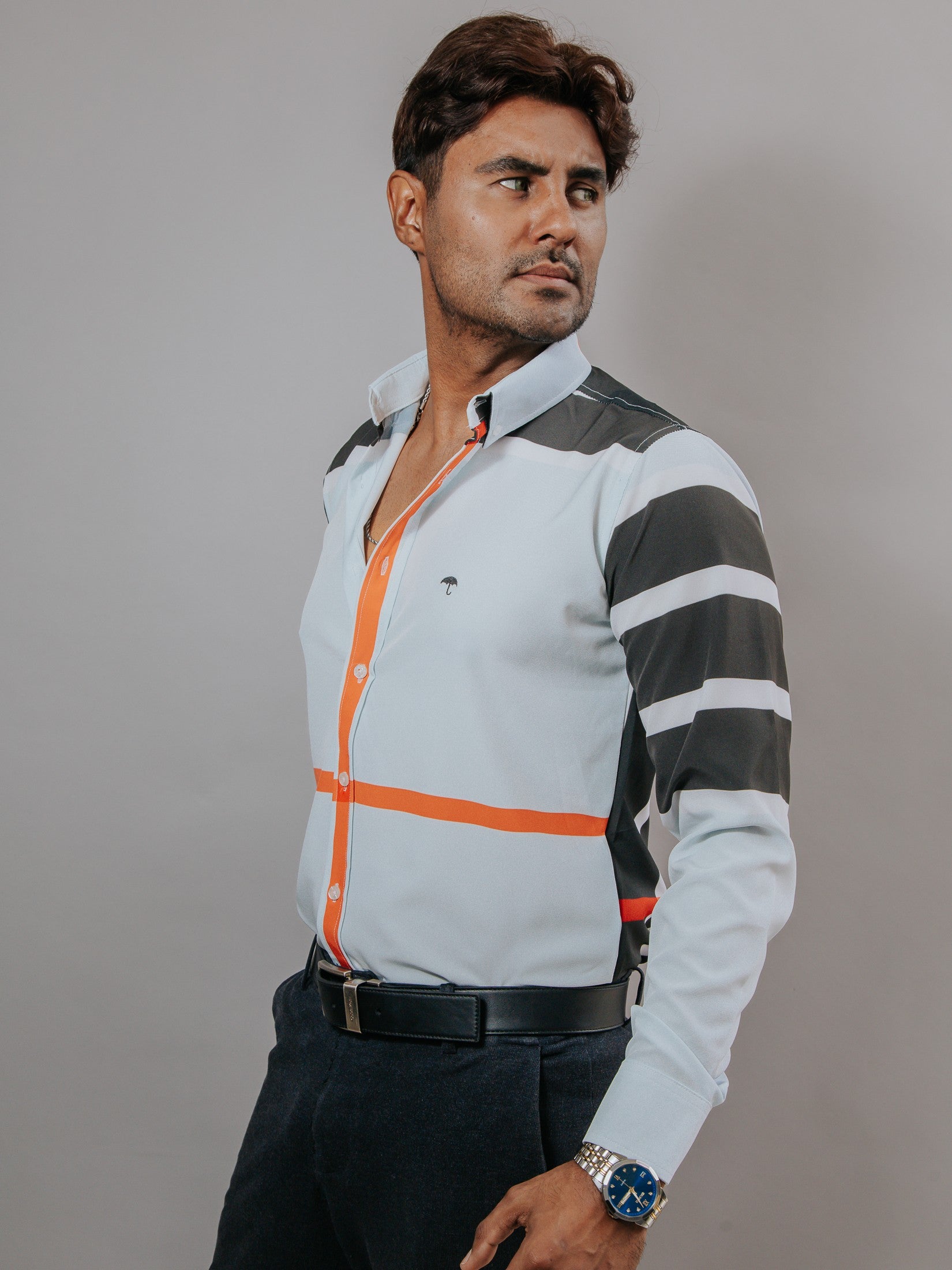 Camisa Hombre Casual Azul Claro Líneas Negro y Naranja
