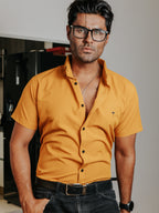 Camisa Casual Hombre, Lisa Mostaza - 34 (S)-Tiendas Platino