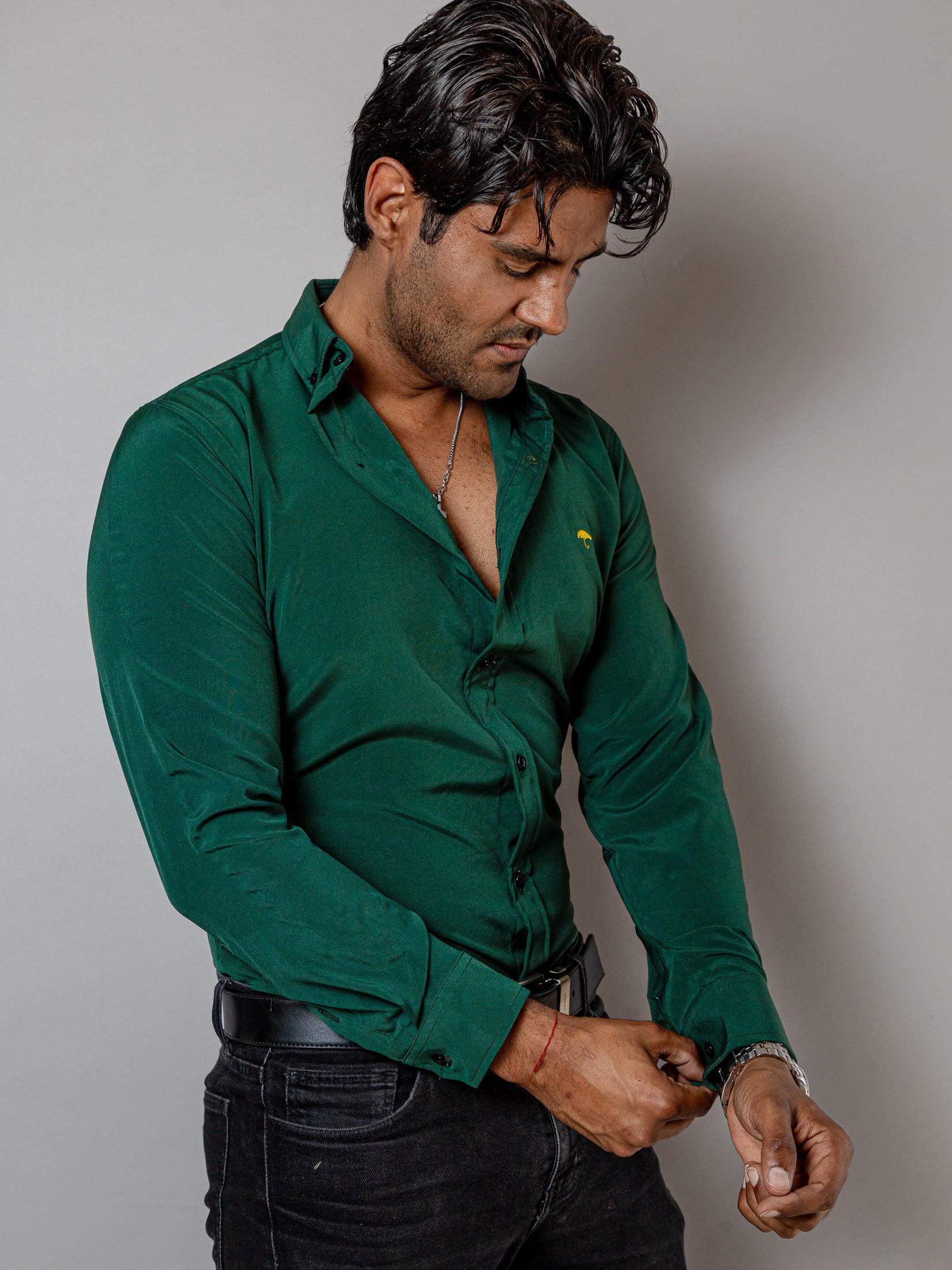 Camisa Hombre Casual Verde Oscuro Lisa