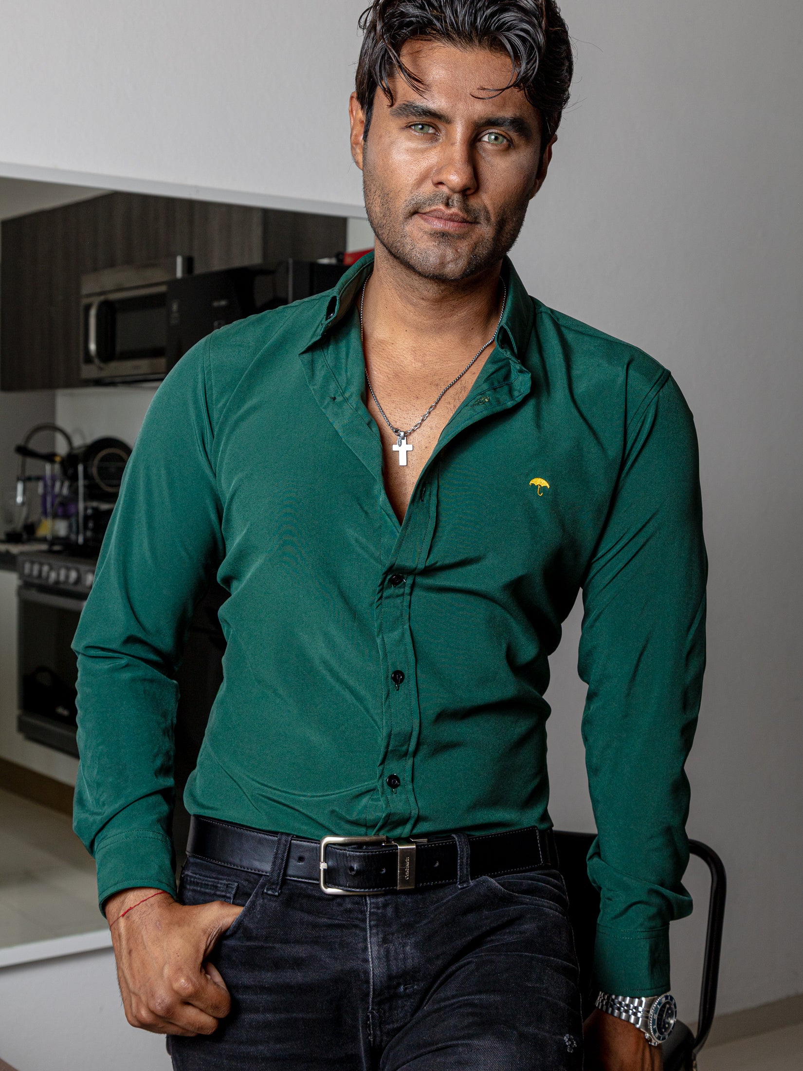 Camisa Hombre Casual Verde Oscuro Lisa