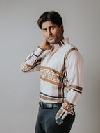 Camisa Hombre Beige Claro Det. Griego Café