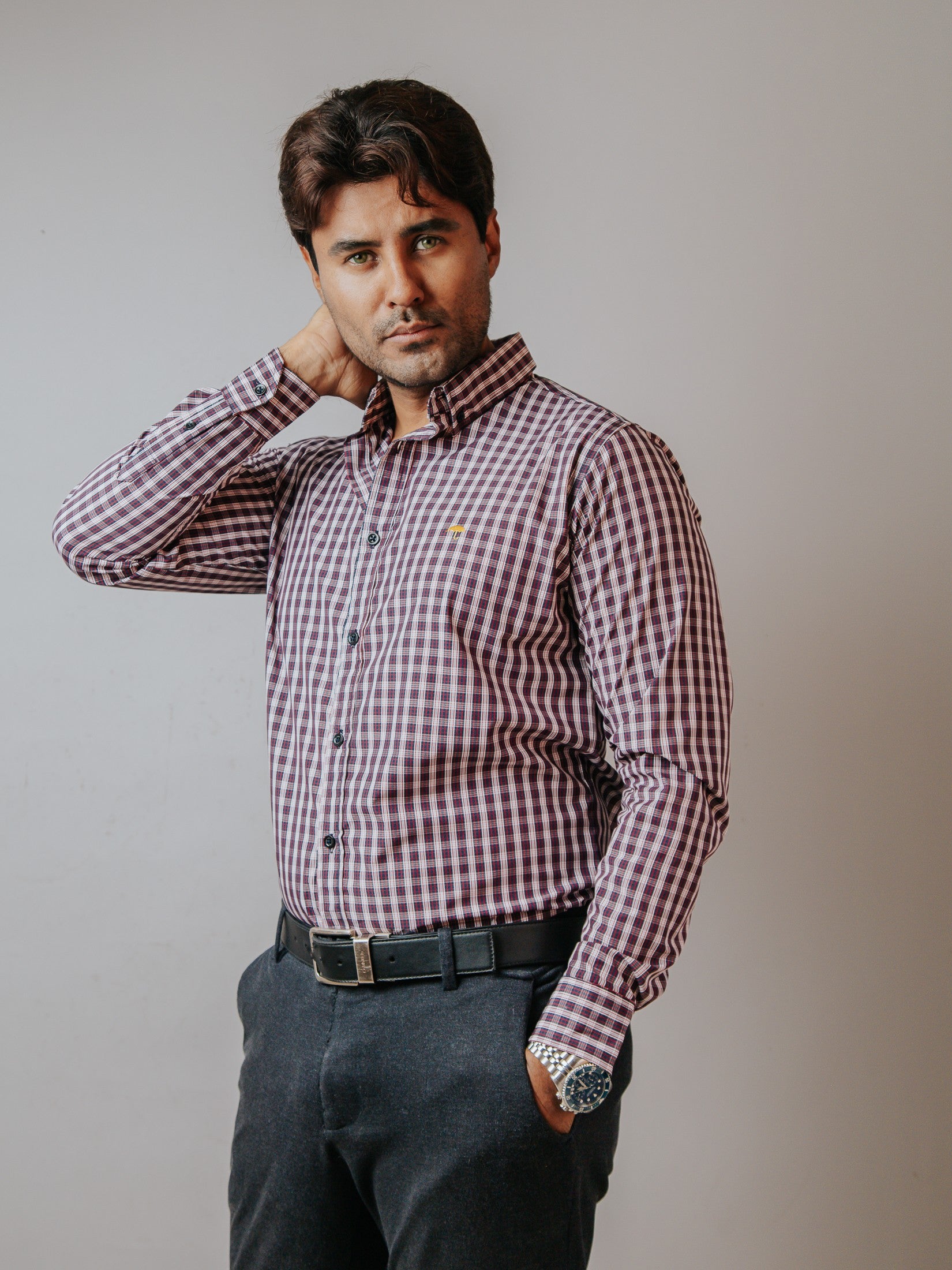 Camisa Hombre Casual Minicuadro Rojo Azul Marino y Blanco