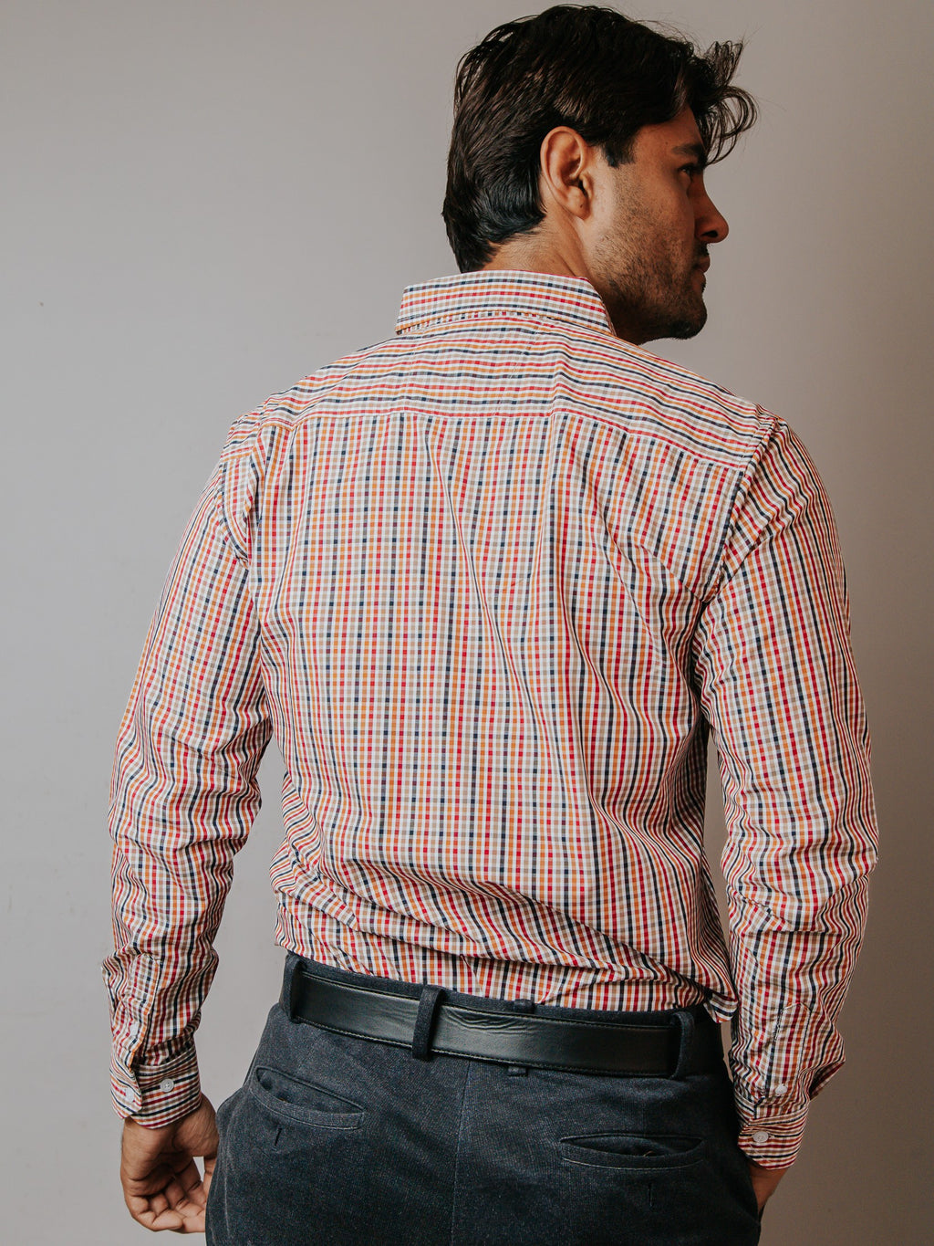 Camisa Hombre Casual Minicuadros Negro Vino Arena y Naranja