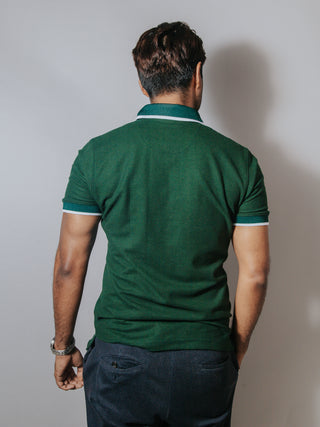 Playera Tipo Polo Hombre Slim Fit Verde Detalles Blancos