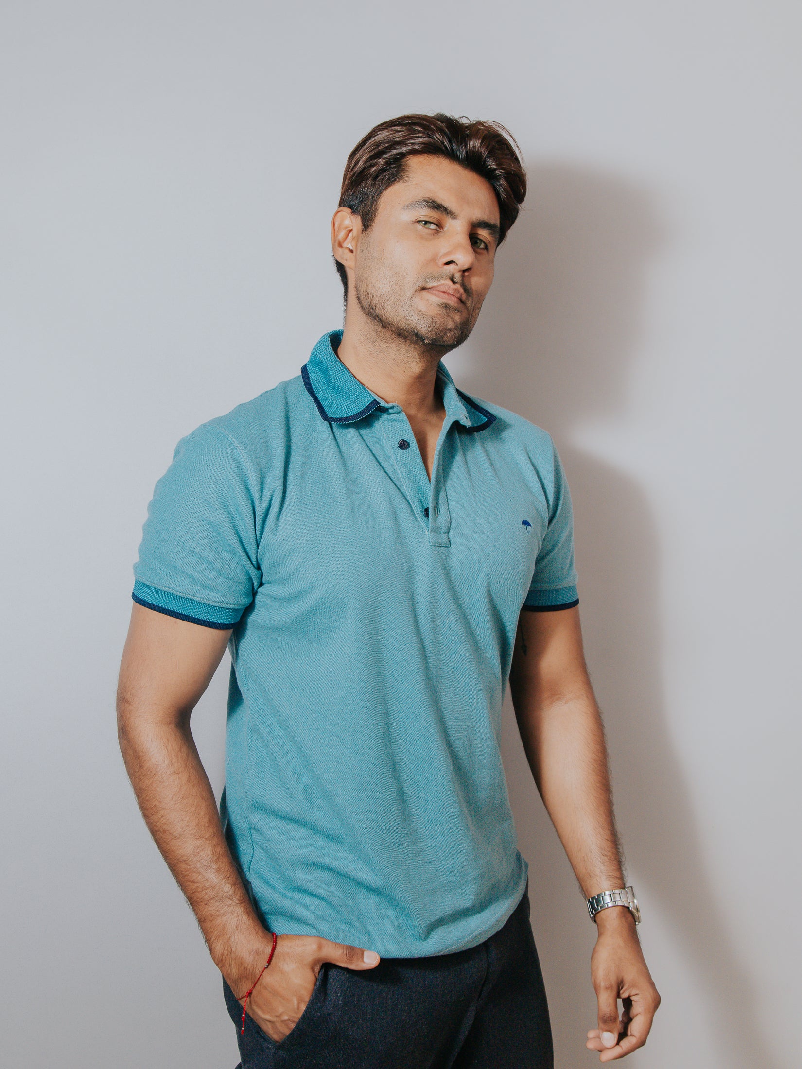 Playera Polo Hombre Slim Fit Verde Agua Detalles Negros - 34 (S)-Tiendas Platino