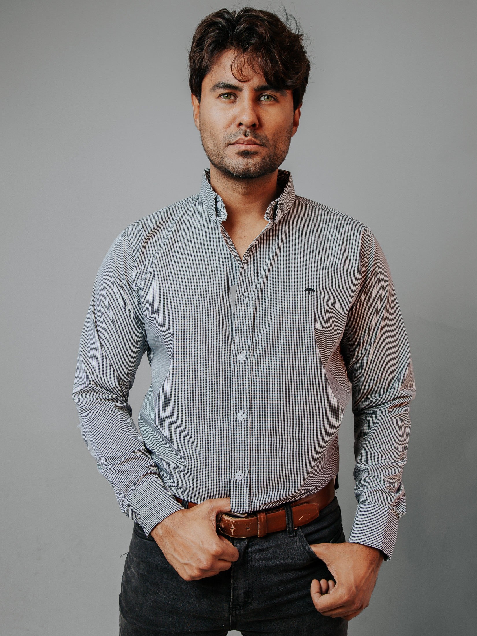 Camisa Hombre Casual Microcuadro Negro