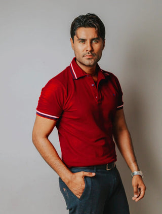 Playera Polo Hombre Slim Fit Roja Detalles Blanco y Negro