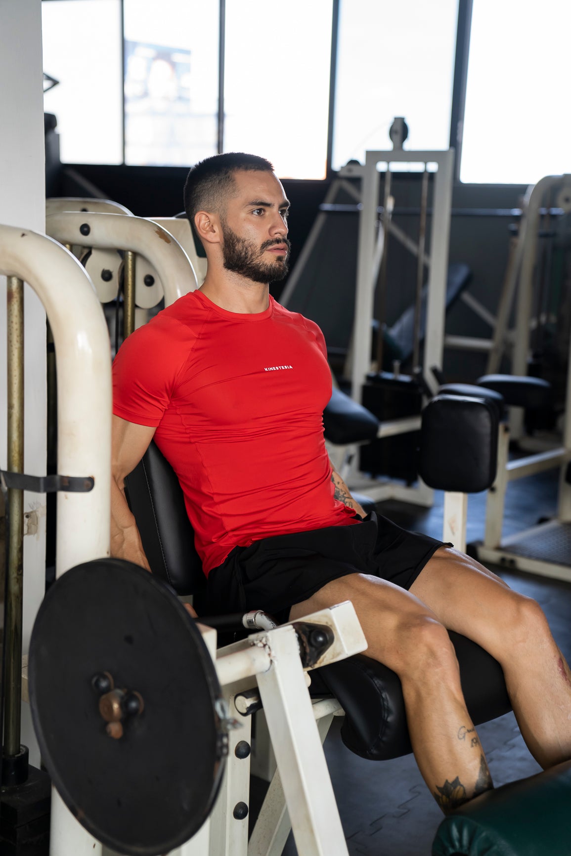 PLAYERA MANGA CORTA ROJA PARA HOMBRE KINESTESIA