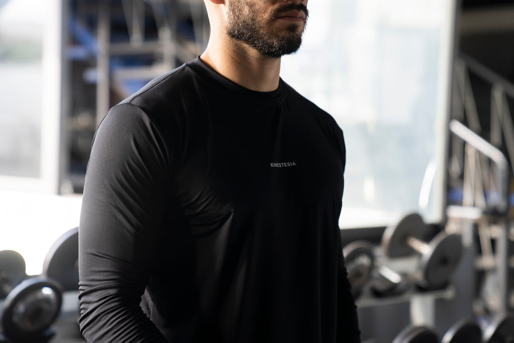 PLAYERA MANGA LARGA NEGRA PARA HOMBRE KINESTESIA
