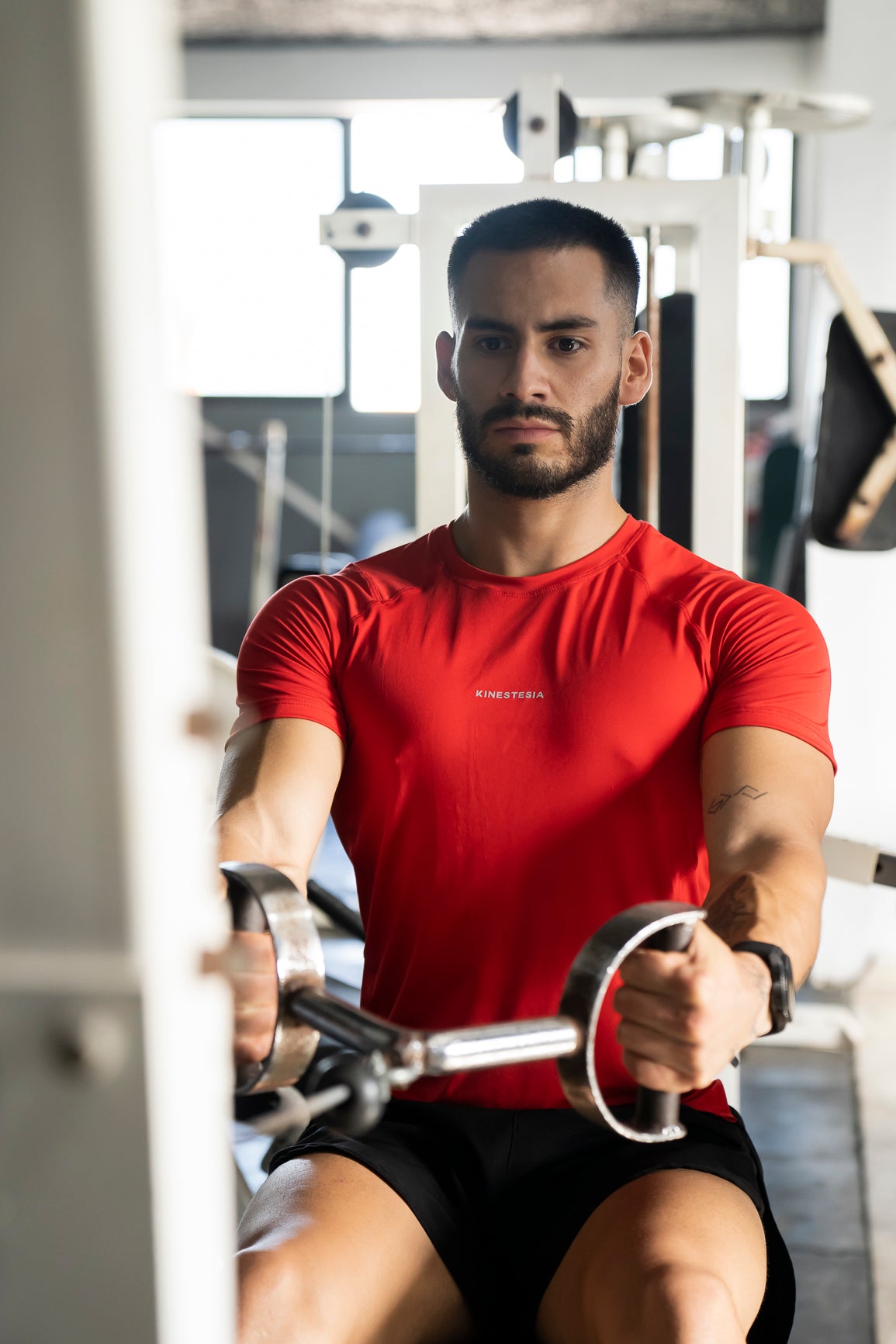 PLAYERA MANGA CORTA ROJA PARA HOMBRE KINESTESIA