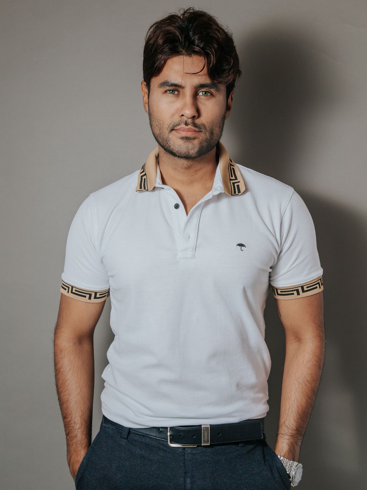 Playera Polo Hombre Slim Fit Blanca Detalle Beige