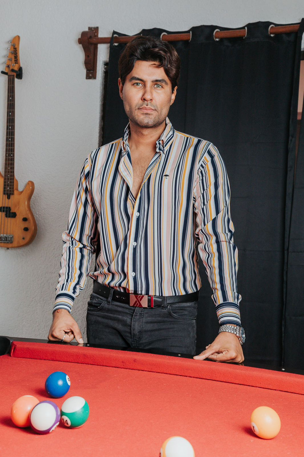 Camisa Hombre Manga Larga Casual Líneas Blanca Amarilla y Negra Tiendas Platino