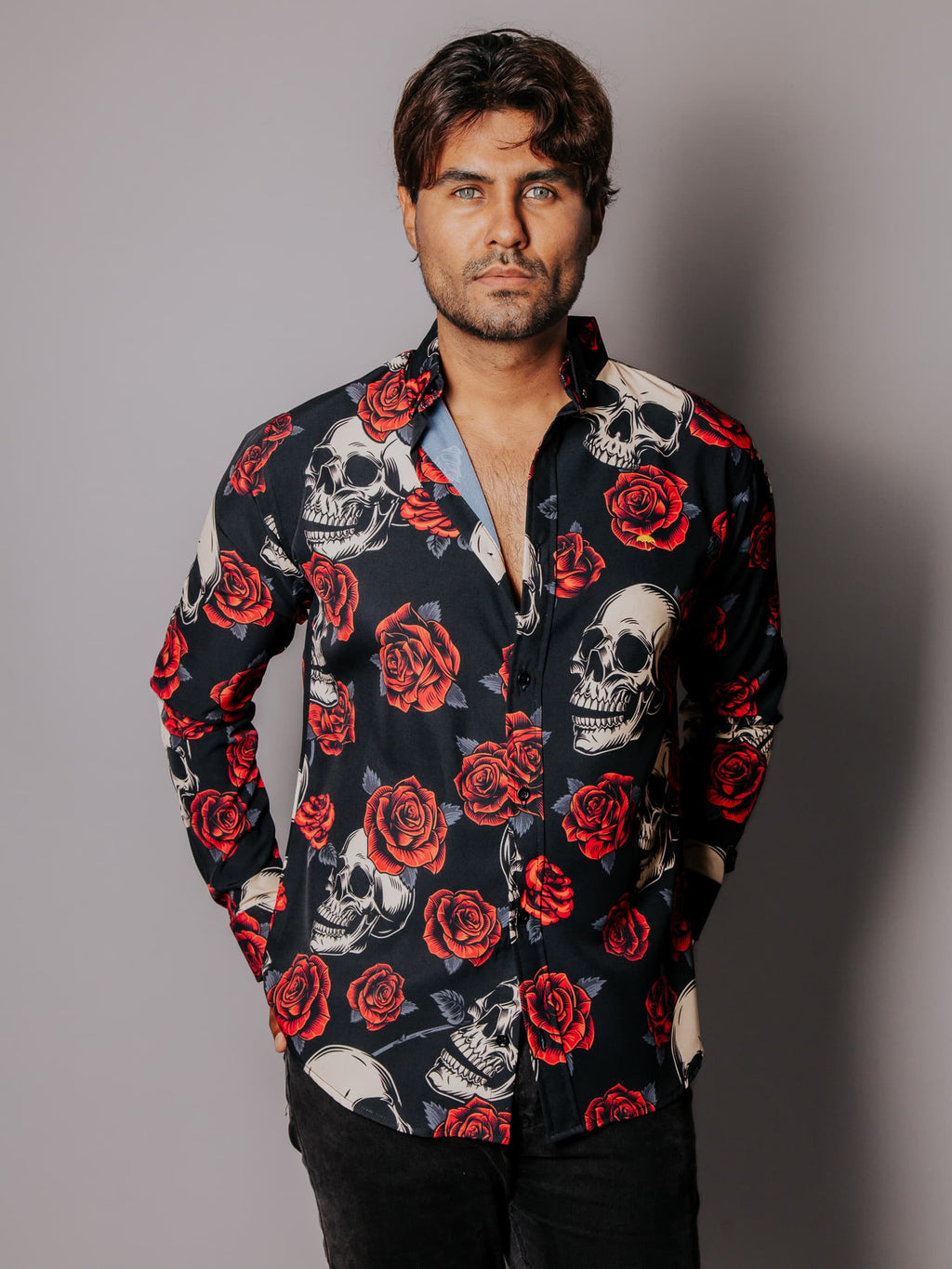 Camisa Hombre Casual Calaveras y Rosas Negra